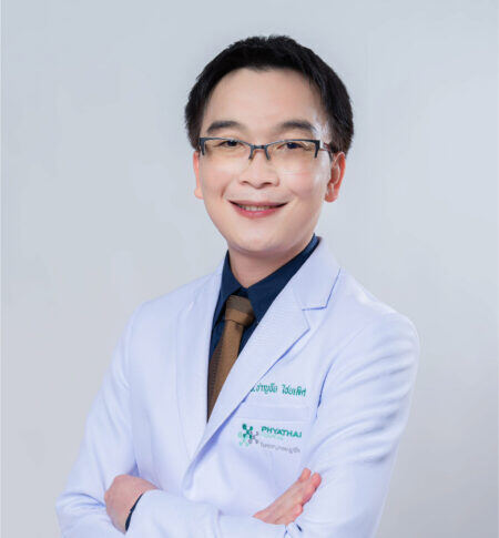 Doctor_นพ.ชาญชัย-ไชยเลิศ-450x485